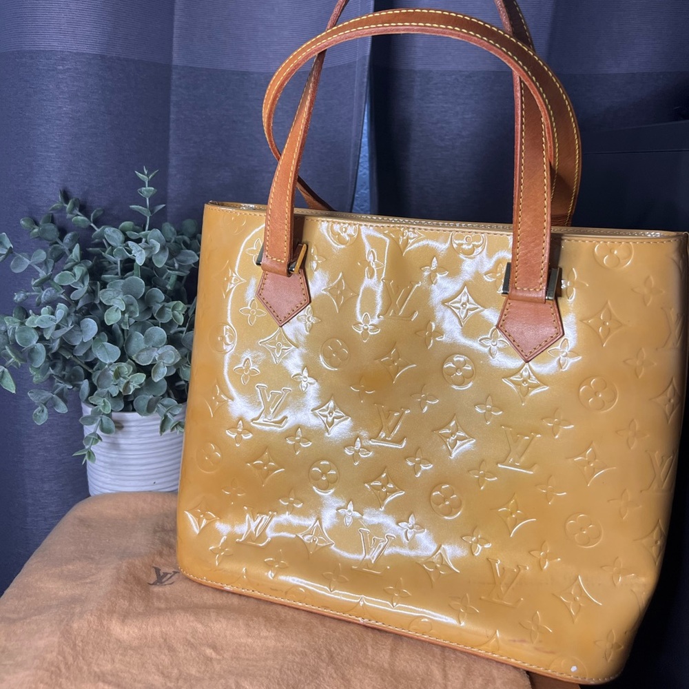 Louis Vuitton Houston Tote Bag Vernis